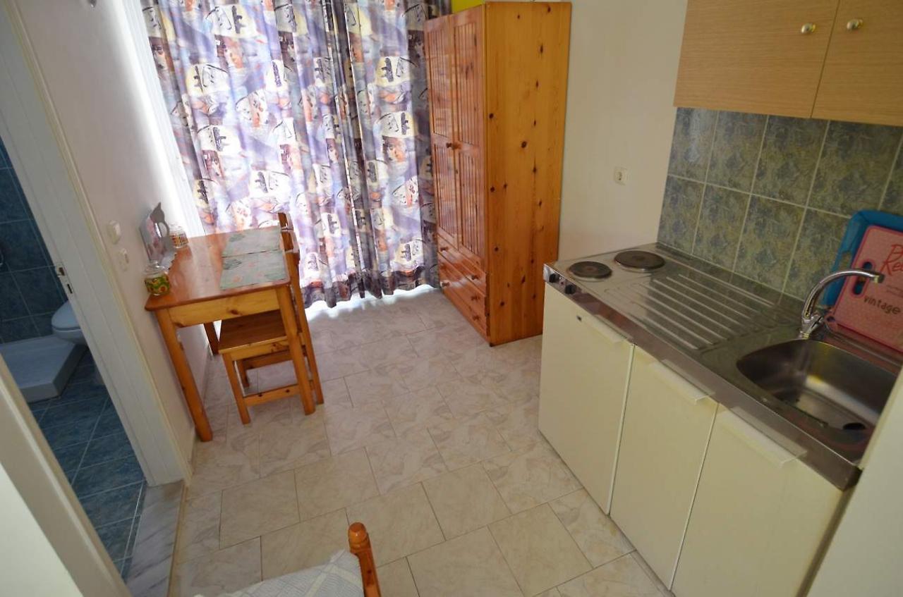 Marianthi Studios Stegna Bagian luar foto